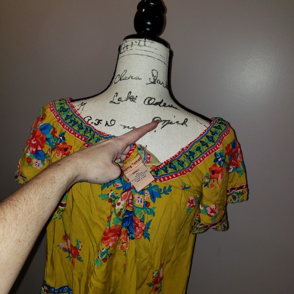 Flying Tomato Yellow Bright Floral Peasant Blouse - Picture 11 of 12